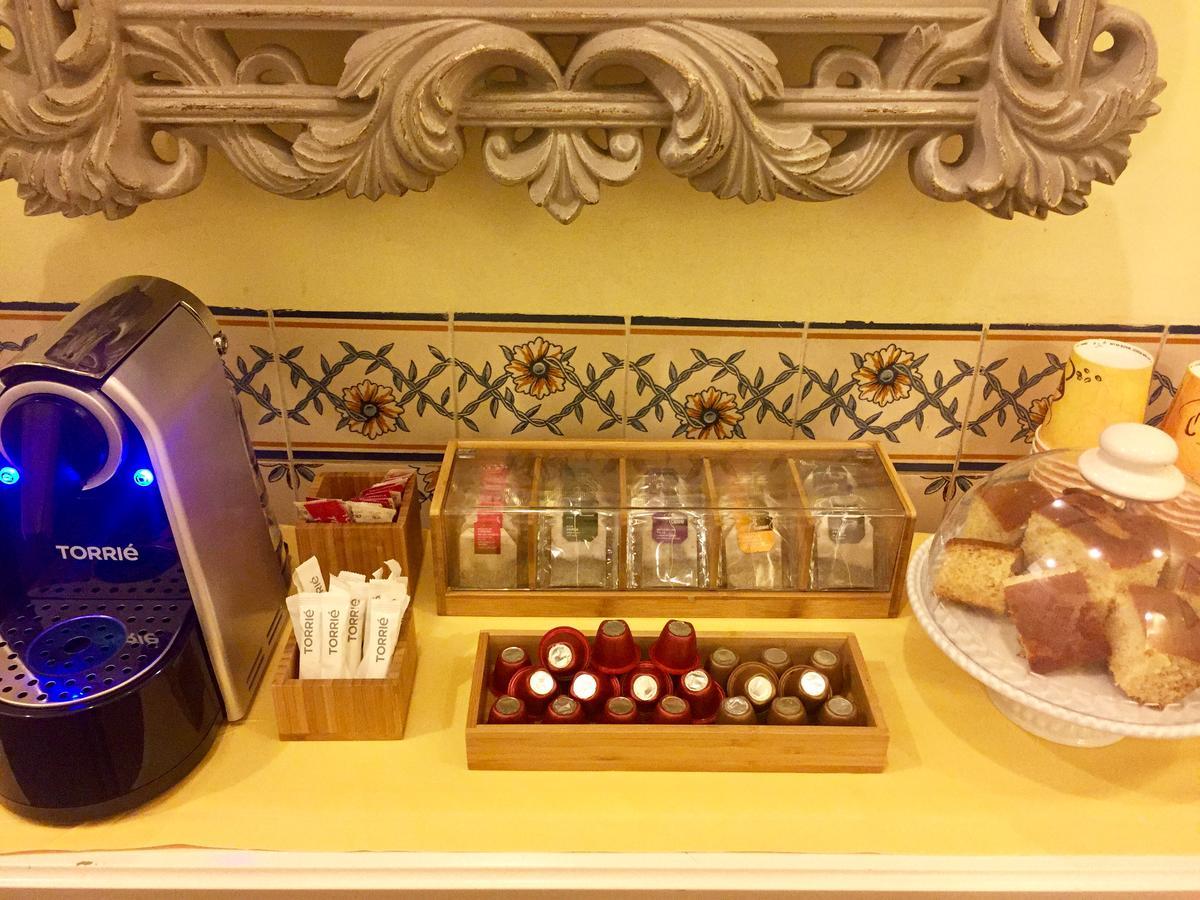 Pensao Flor Da Baixa Hotell Lisboa Eksteriør bilde